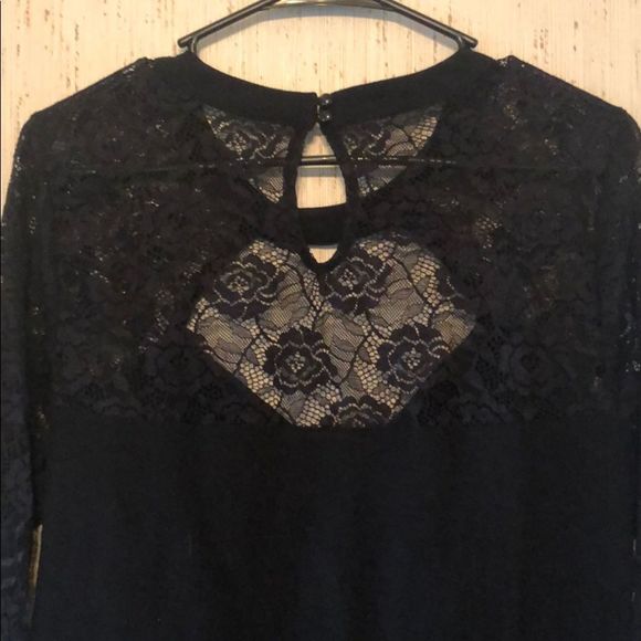 Torrid slim fit top - Picture 2 of 4